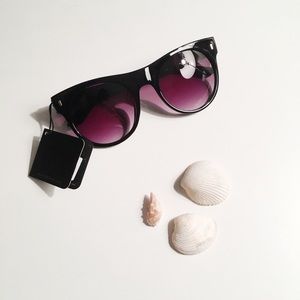 F21 NWT sunglasses